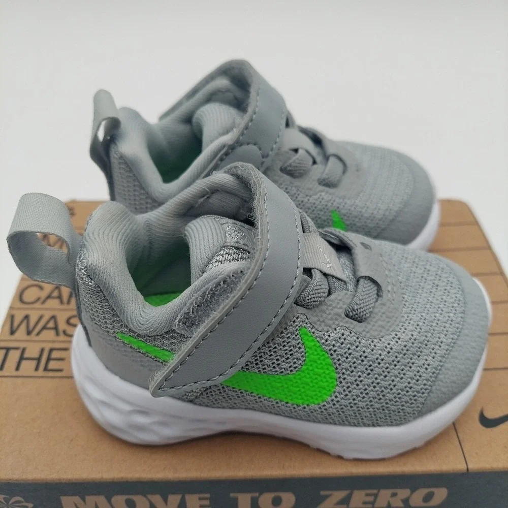 Toddler Boy's Size 2C - Nike Revolution 6 NN (TDV)